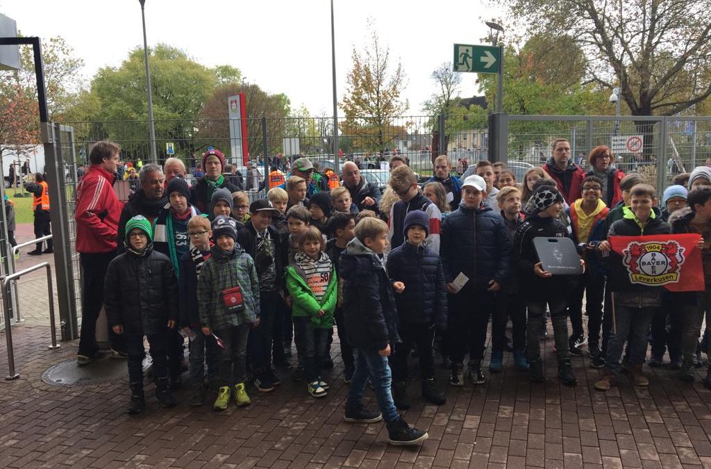 Nachtrag zum Fussball Camp anlässlich der Abschlussfahrt am Samstag den 02.11.2019 zum Bundesligaspiel Bayer Leverkusen gg B.M.Mönchengladbach 1:2