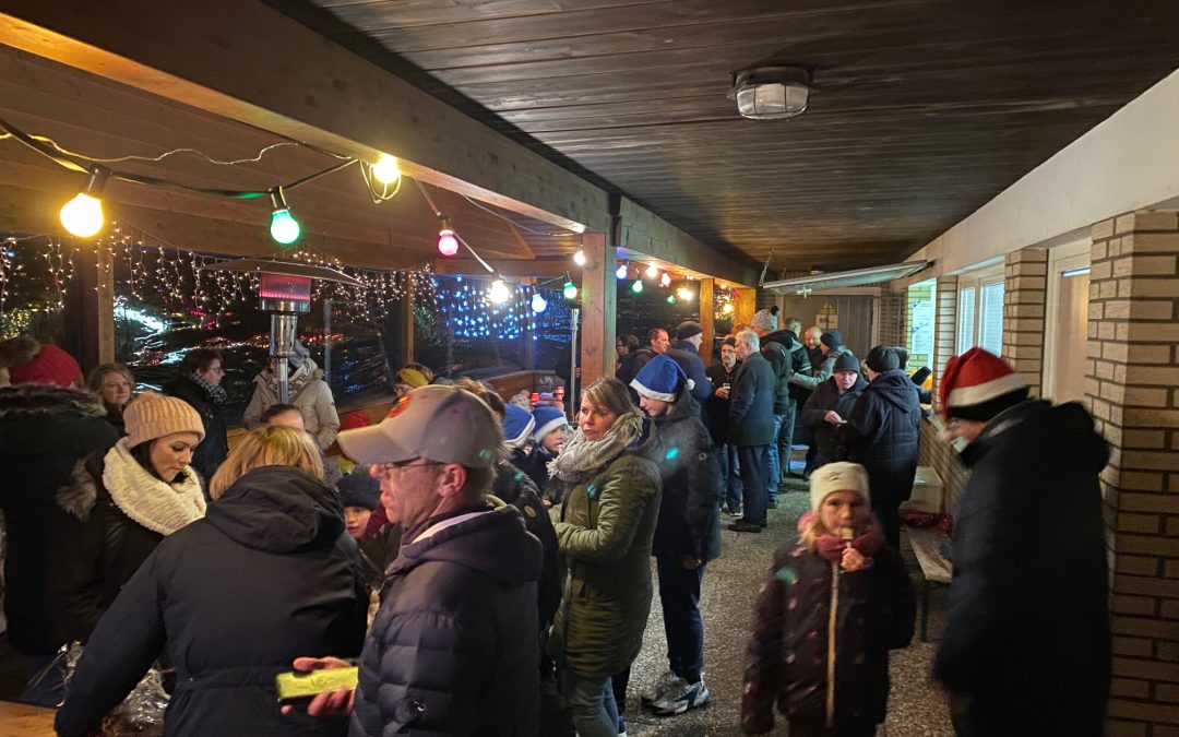Weihnachtsmarkt des SV Schnathorst erlebte Besucher-Boom