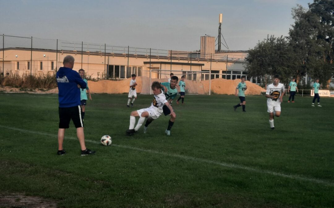 FSG Hüllhorst I & FC Pr.Espelkamp I 1:4 ( 1:3 )