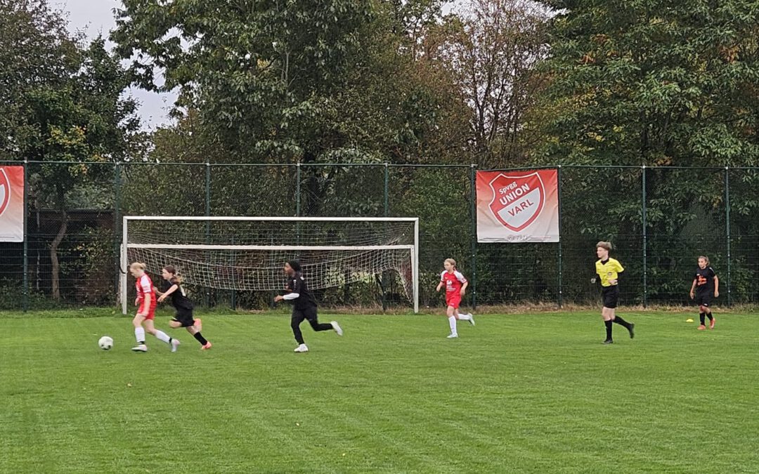 SV Schnathorst holt Last-Minute-Punkt in Varl
